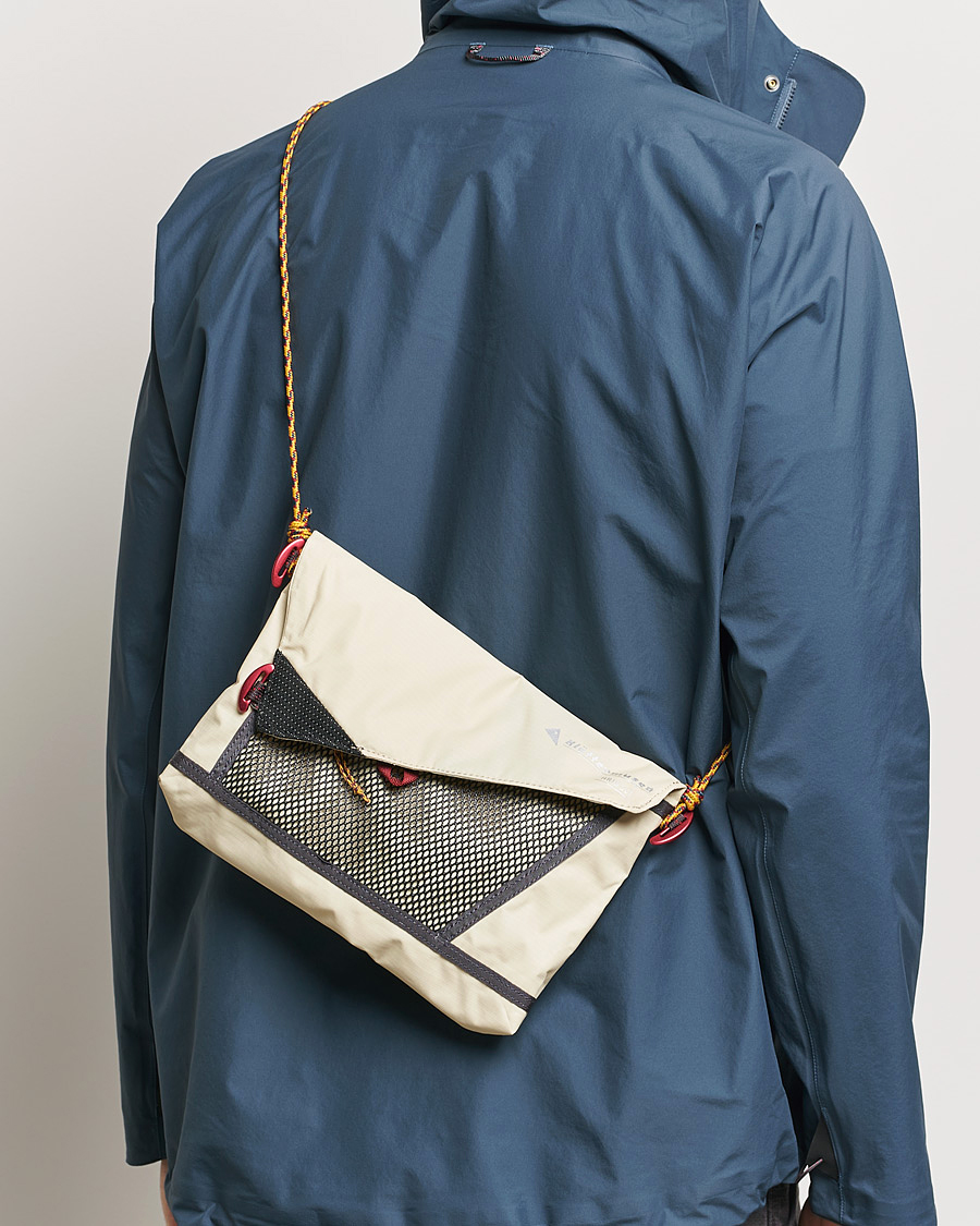 Herre | Tasker | Klättermusen | Hrid WP 3L Accessory Bag Clay
