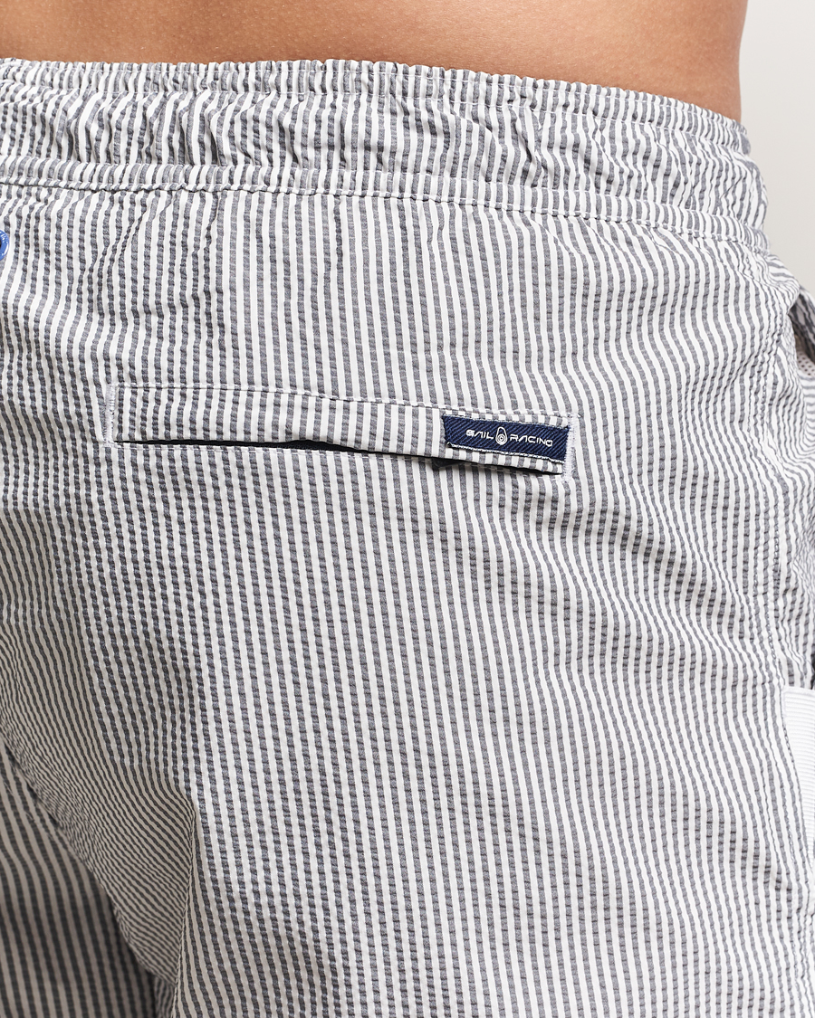 Herre | Badebukser | Sail Racing | Tornado Striped Swimshorts Navy/White