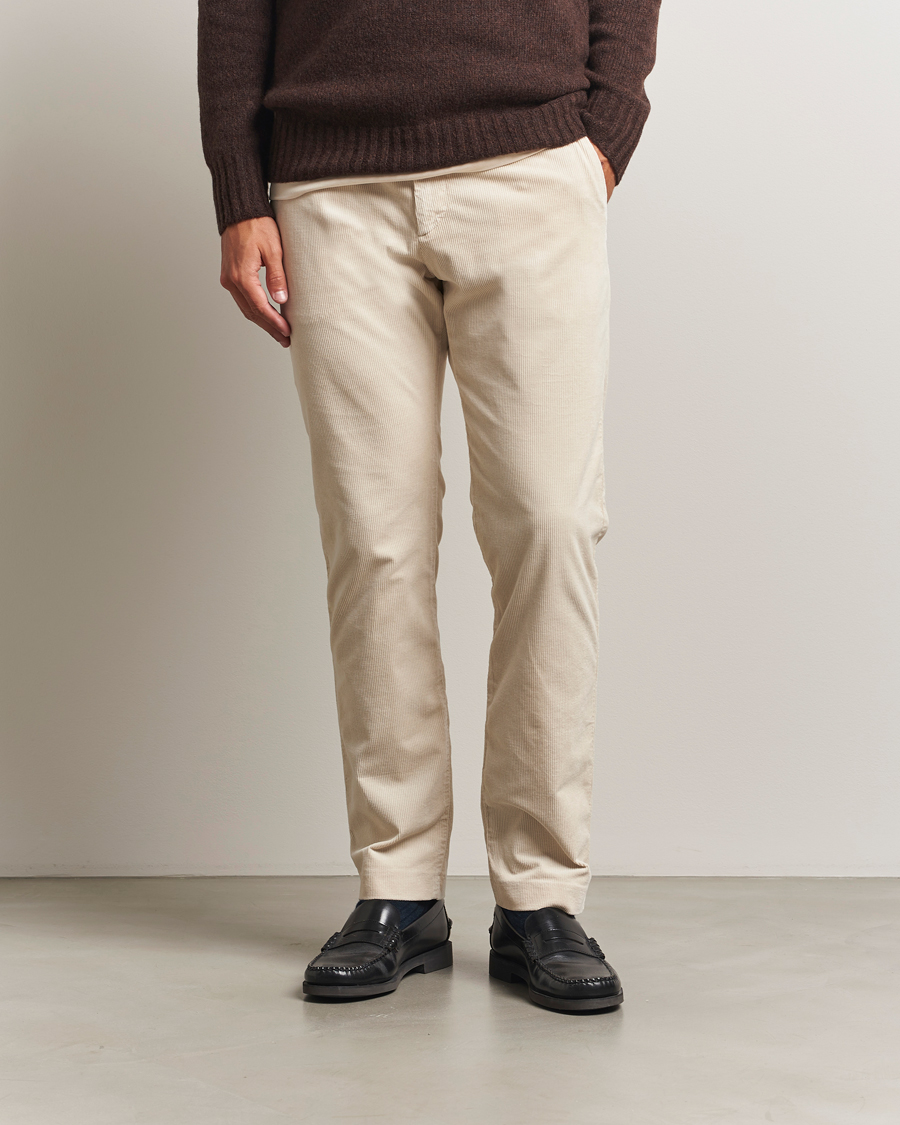 Herre | Bukser | NN07 | Theo Regular Fit Corduroy Chinos Ivory