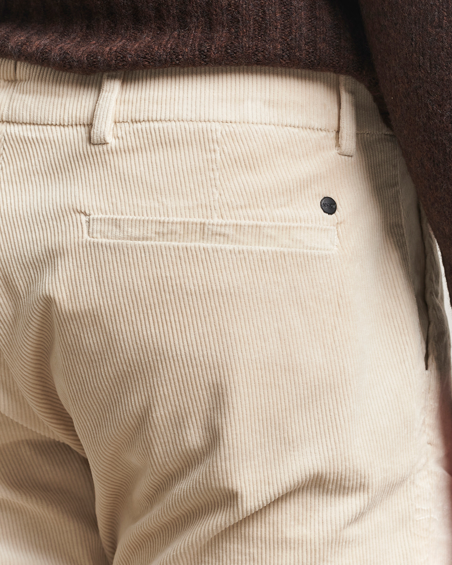 Herre | Bukser | NN07 | Theo Regular Fit Corduroy Chinos Ivory
