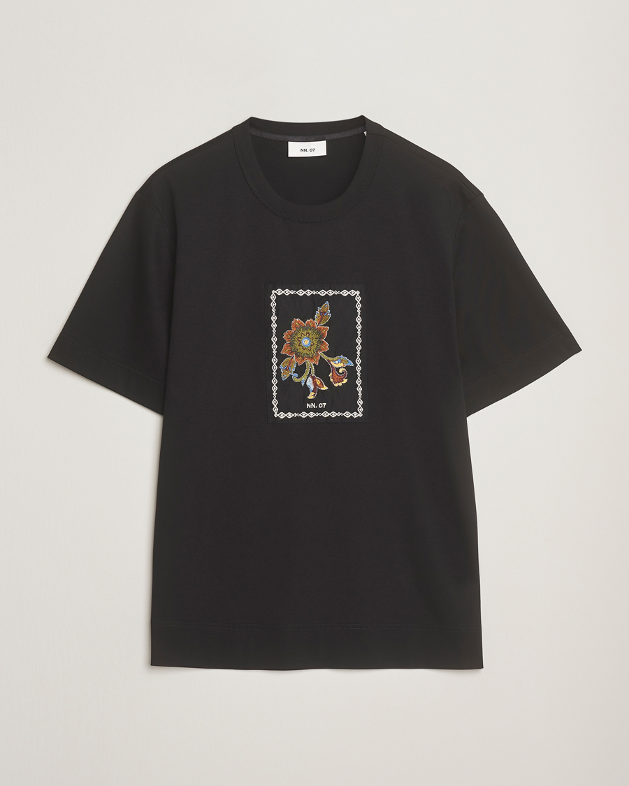 Herre | T-Shirts | NN07 | Pedro Mercerized Flower T-Shirt Black