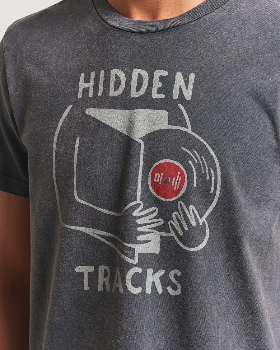 Herre | T-Shirts | Nudie Jeans | Roy Hidden Track T-Shirt Antracite