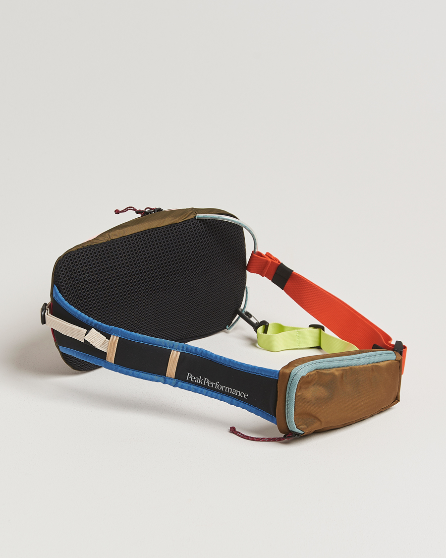 Herre | Tasker | Peak Performance | Outdoor Slingbag Meadow Moss