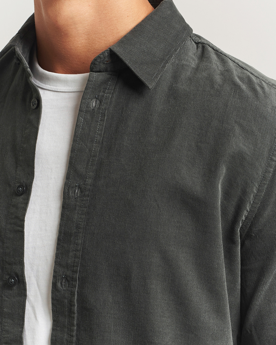Herre | Skjorter | Samsøe Samsøe | Liam Baby Cord Shirt Black Oyster
