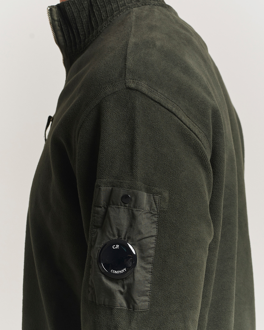 Herre | Trøjer | C.P. Company | Brushed Emerized Diagonal Fleece Half Zip Dark Green