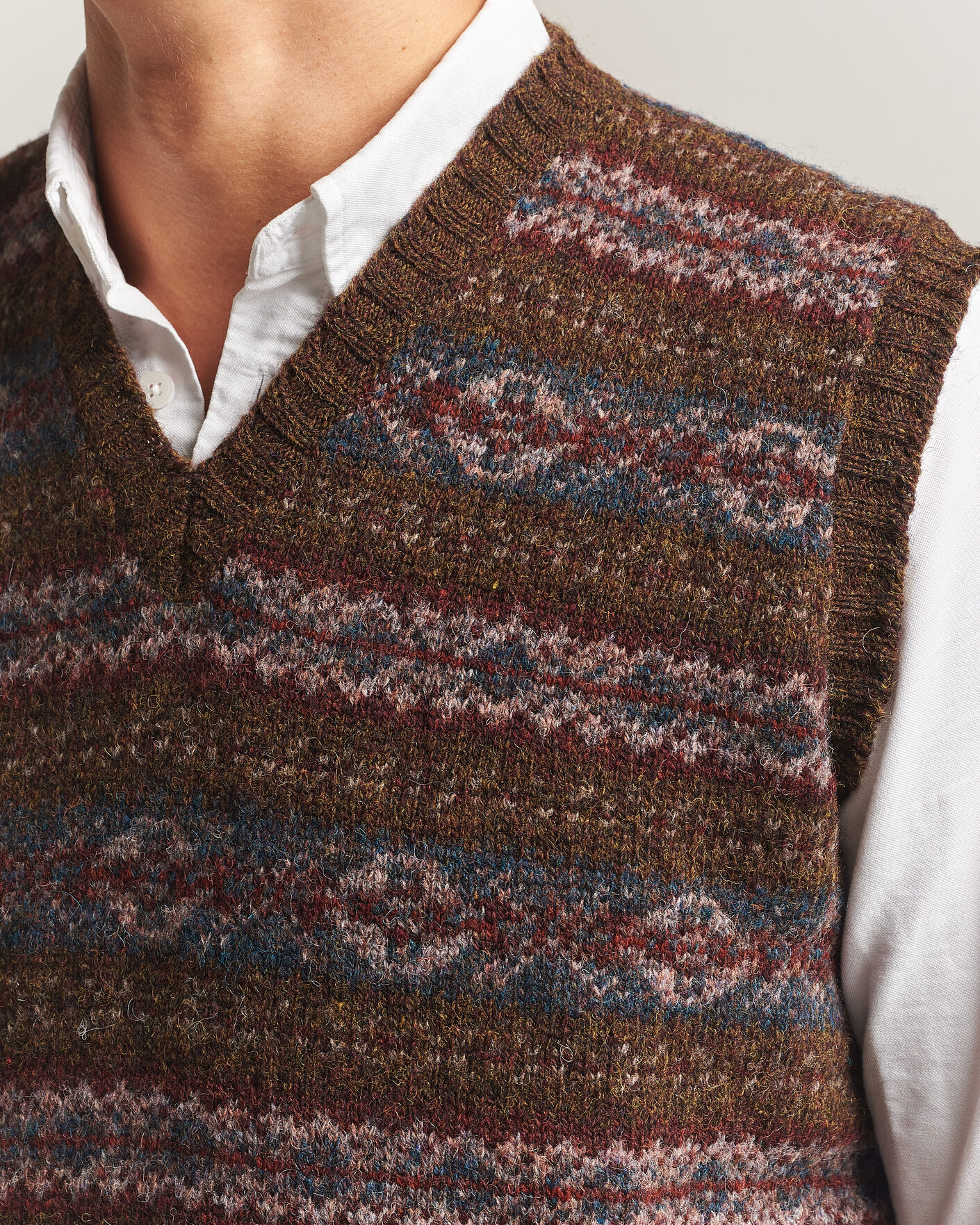 Herre | Trøjer | Jamieson's of Shetland | Jamiesons Of Shetland All Over Fair Isle Slipover Moss Green