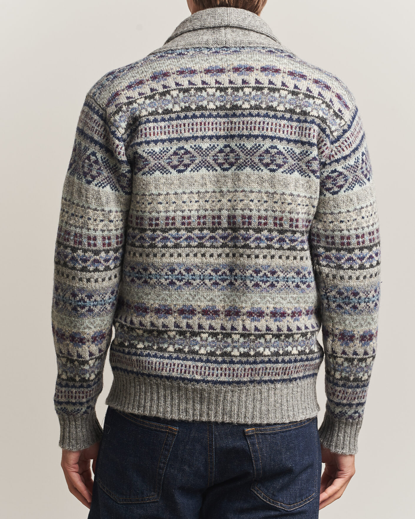 Herre | Trøjer | Jamieson's of Shetland | Jamiesons Of Shetland All Over Fair Isle Shawl Collar Cardigan Grey