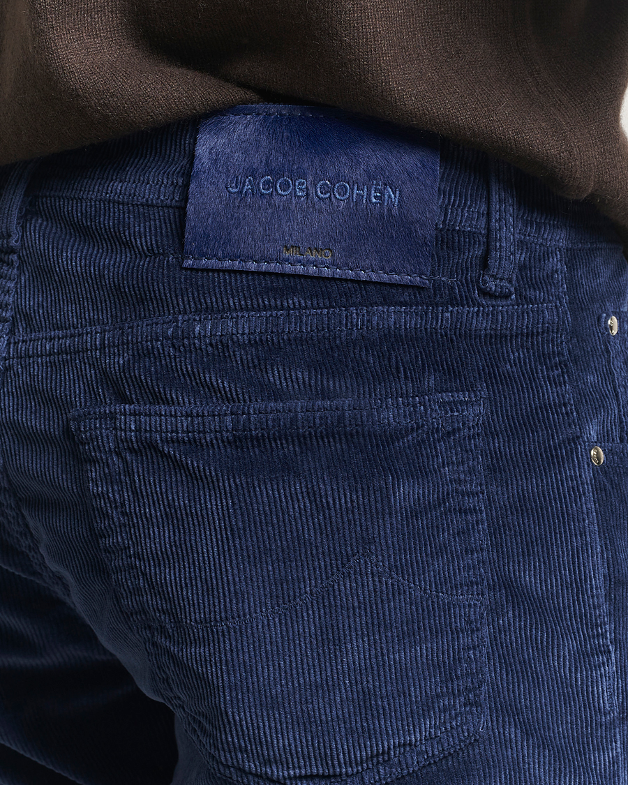 Herre | Bukser | Jacob Cohën | Bard 5-Pocket Medium Corduroy Trousers Dark Blue