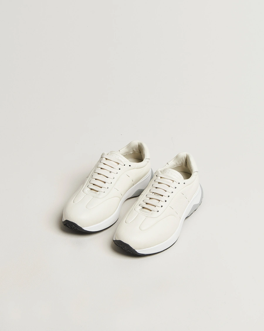 Herre | Sneakers | Kiton | Luxury Running Sneakers White Deerskin