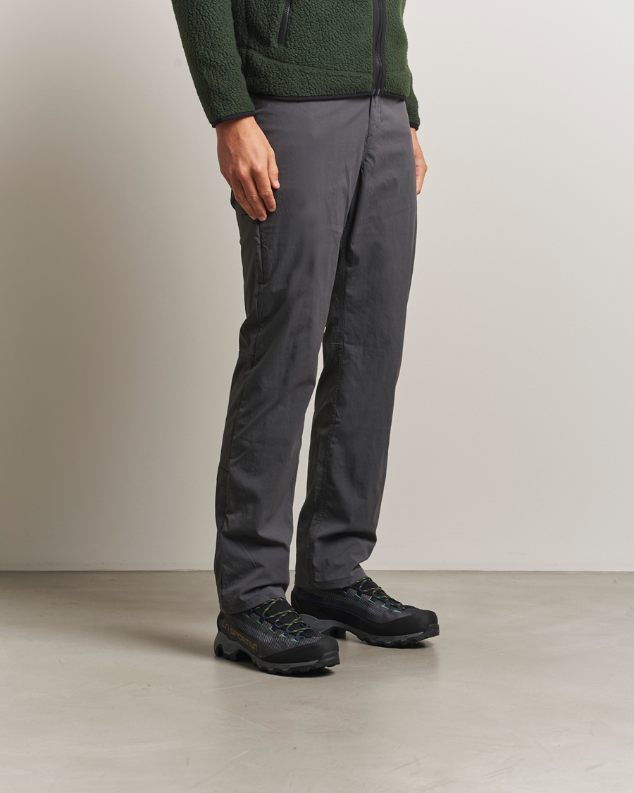 Herre | Vandresko | La Sportiva | Aequilibrium GTX Hiking Boots Carbon/Jungle