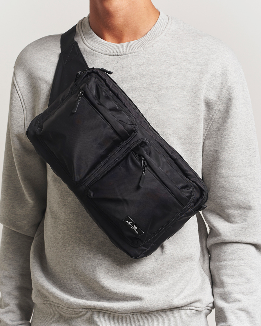 Herre | Tasker | LES DEUX | Hubert Tech Cross Body Bag Black