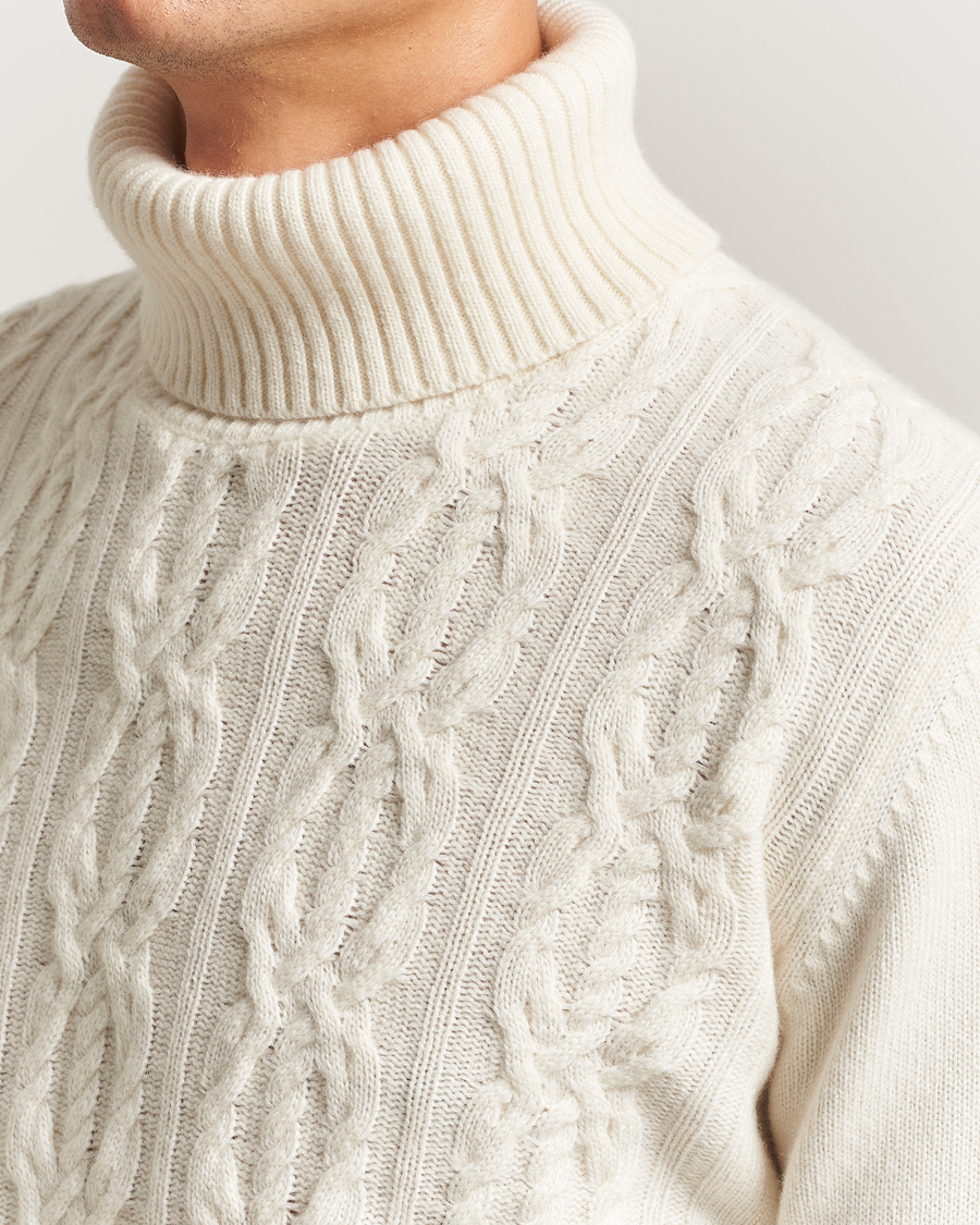 Herre | Trøjer | Oscar Jacobson | Heavy Knitted Wool/Cashmere Cable Polo White