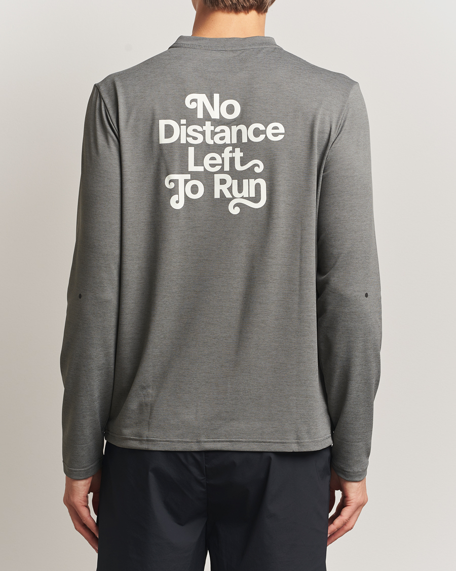 Herre | T-Shirts | Pas Normal Studios | Balance Long Sleeve T-Shirt Medium Grey