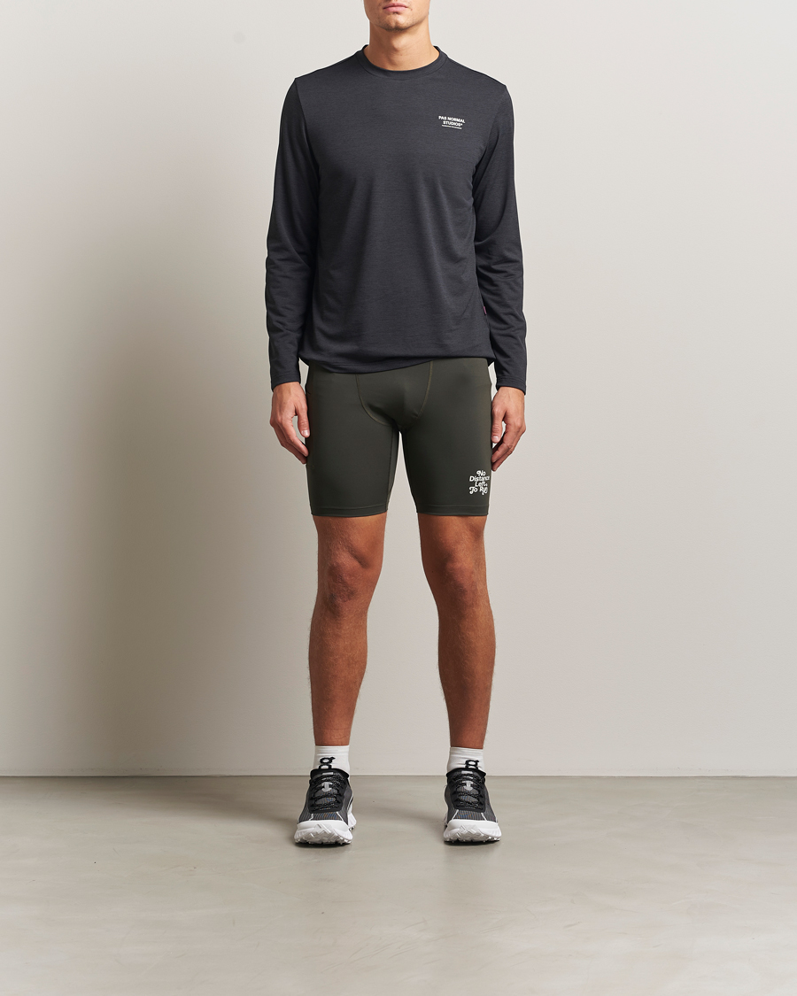 Herre | T-Shirts | Pas Normal Studios | Balance Long Sleeve T-Shirt Black