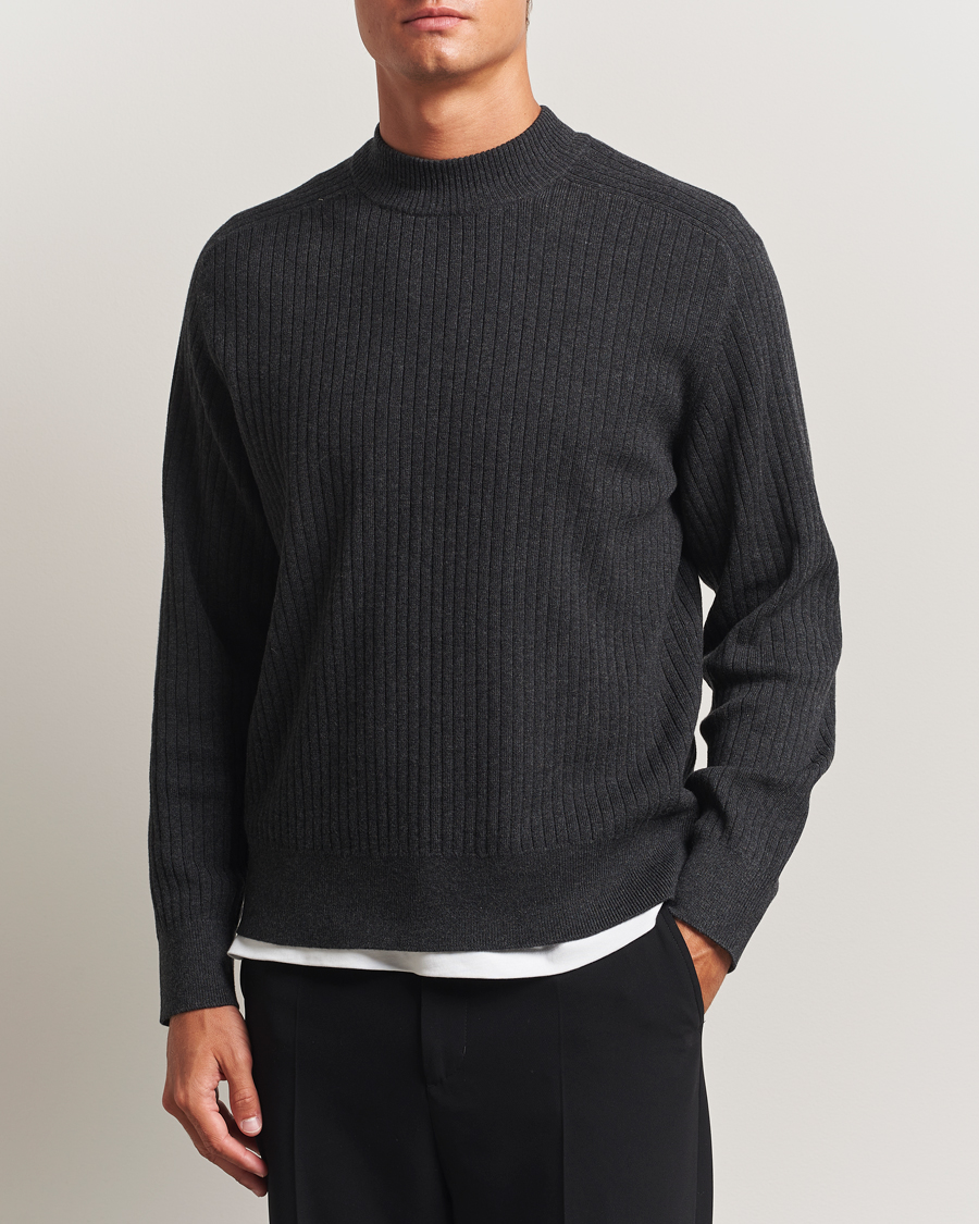 Herre | Trøjer | Filippa K | Cotton Merino Knitted Mock Neck Sweater Anthracite Melange
