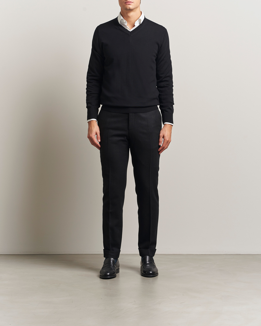 Herre | Trøjer | Charles Tyrwhitt | Pure Merino V-Neck Jumper Black