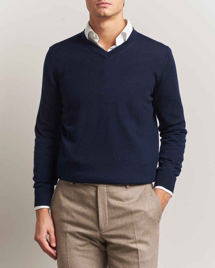 Herre | Trøjer | Charles Tyrwhitt | Pure Merino V-Neck Jumper Navy