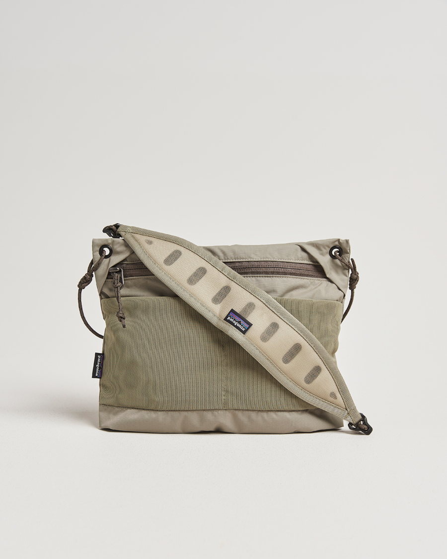 Herre | Tasker | Patagonia | Terravia Sacoche River Rock Green