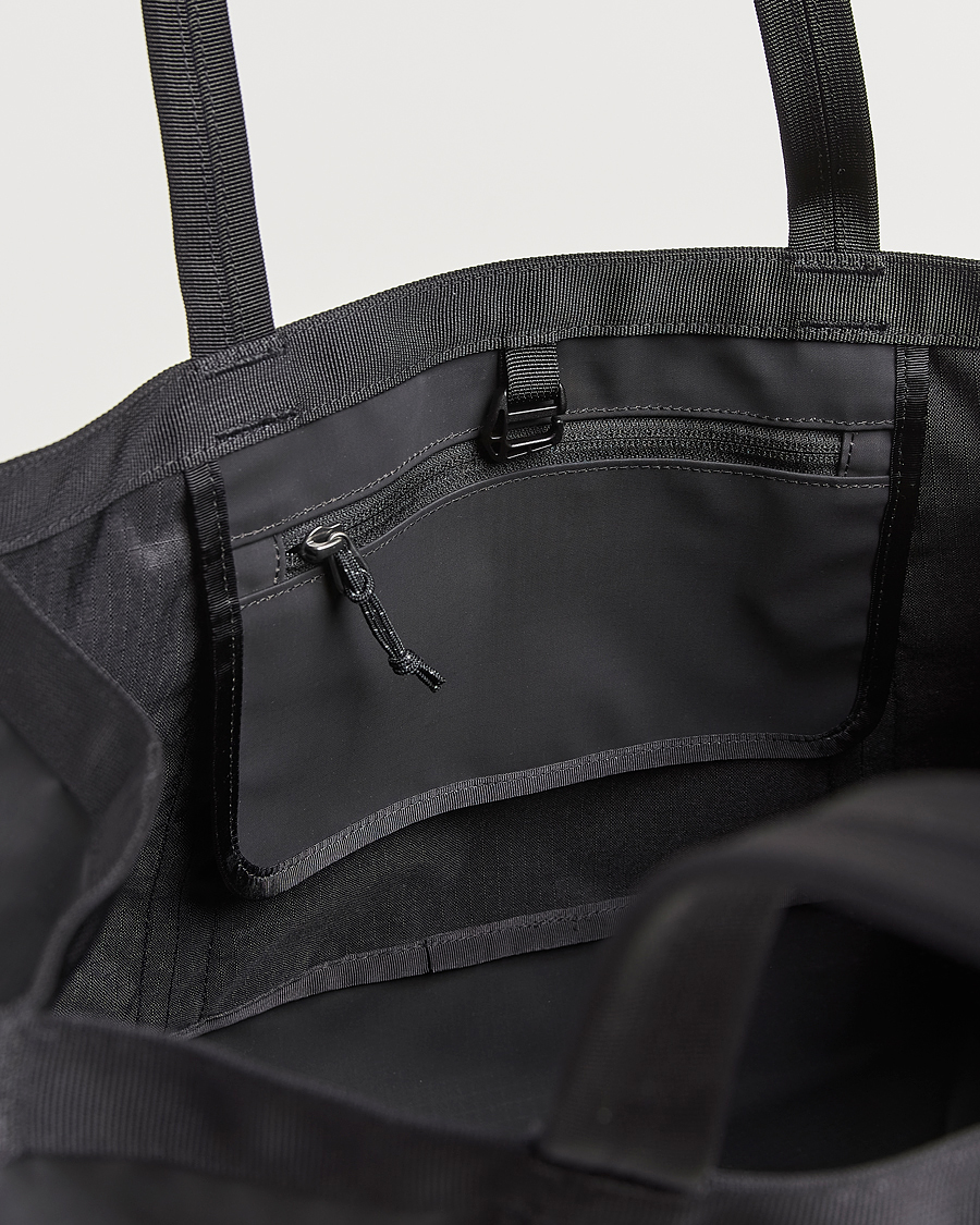 Herre | Tasker | Patagonia | Black Hole Tote 25L Black