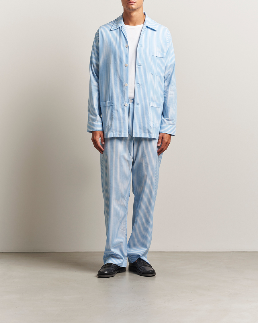Herre | Pyjamas & Morgenkåber | Derek Rose | Striped Cotton Pyjama Set Light Blue