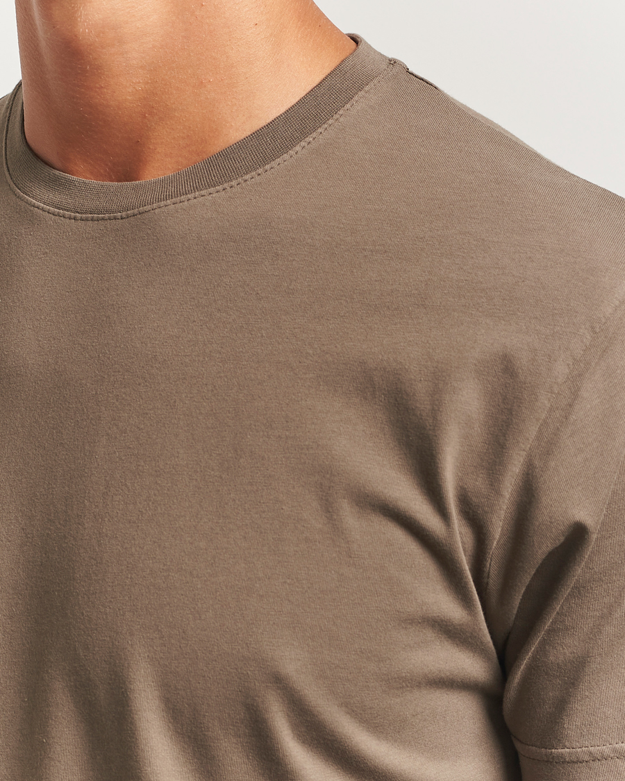 Herre | T-Shirts | Colorful Standard | Classic Organic T-Shirt Cedar Brown