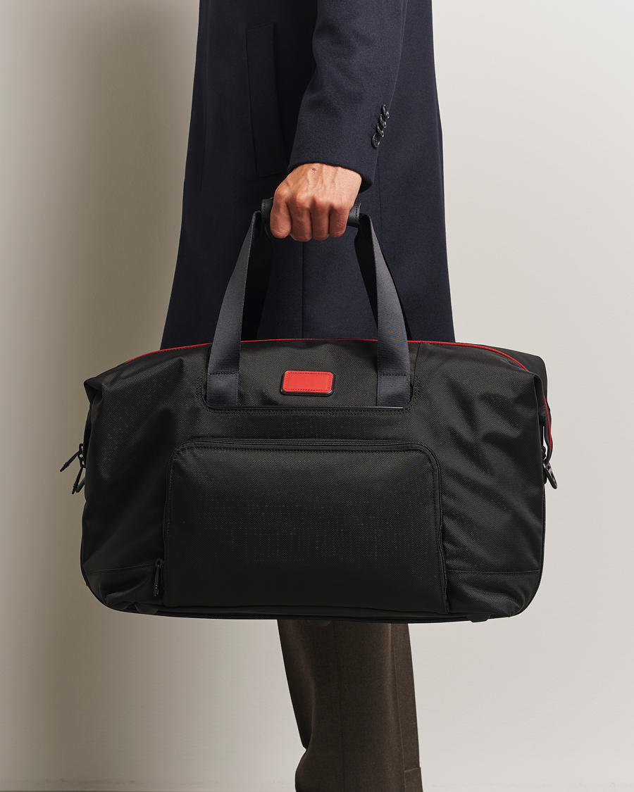 Herre | Tasker | TUMI | Alpha 3 Double Expansion Travel Satchel Black/Red
