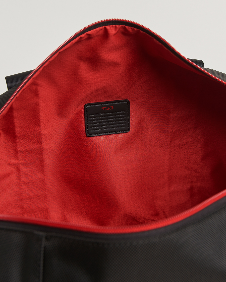 Herre | Tasker | TUMI | Alpha 3 Double Expansion Travel Satchel Black/Red