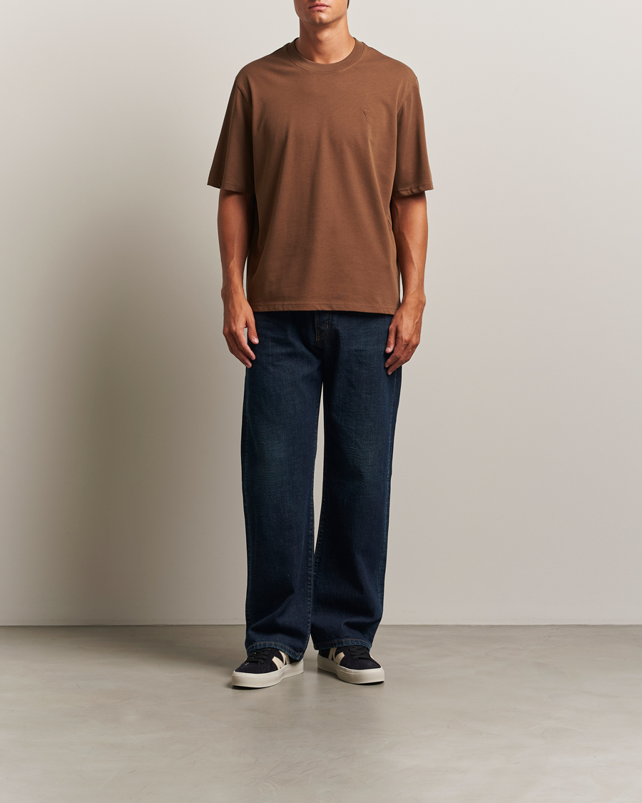 Herre | T-Shirts | AMI | Tonal Heart Logo T-Shirt Noisette