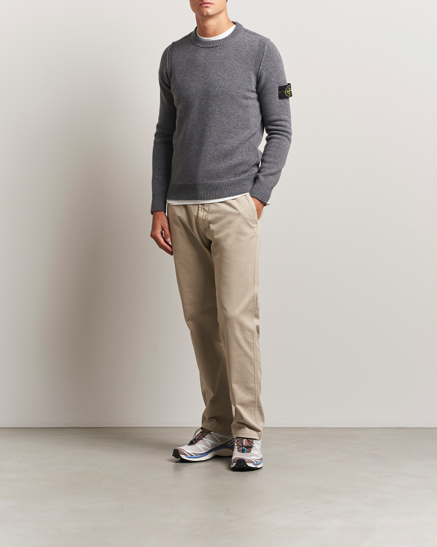 Herre | Trøjer | Stone Island | Knitted Lambswool Crew Neck Cement Melange