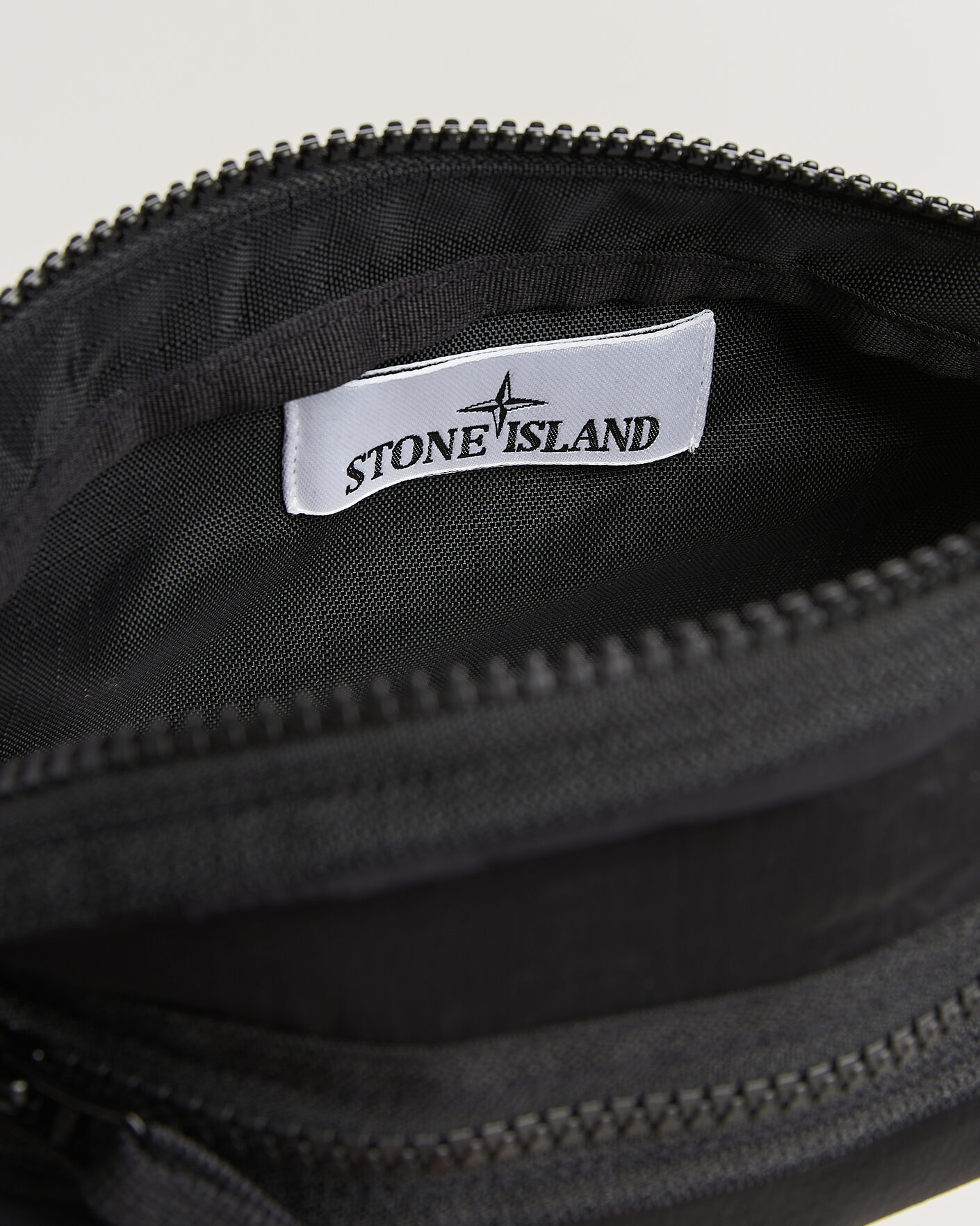 Herre | Tasker | Stone Island | Nylon Metal Waist Pouch Black