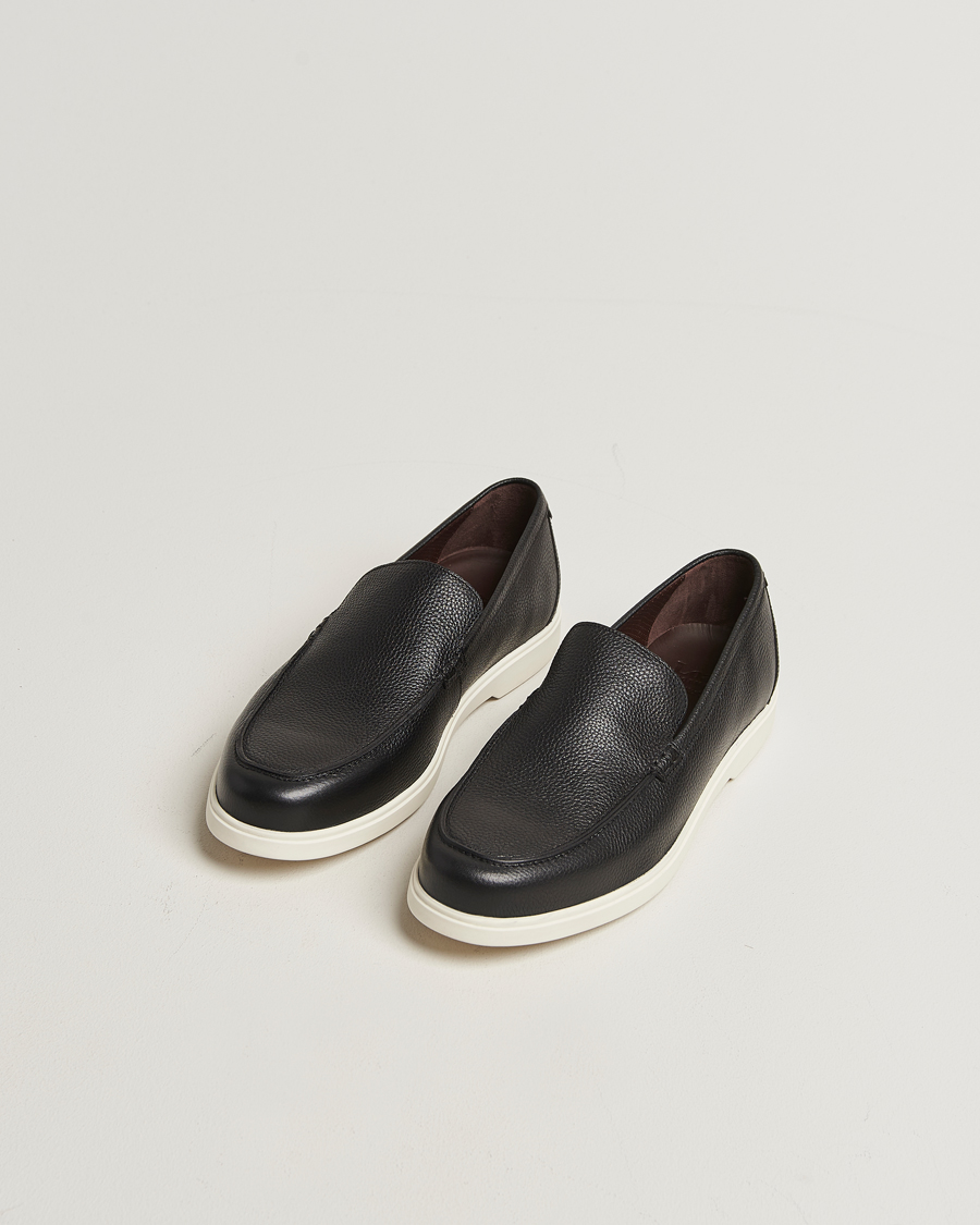 Herre | Loafers | Loake Lifestyle | Loake 1880 Tuscany Grained Leather Loafers Black