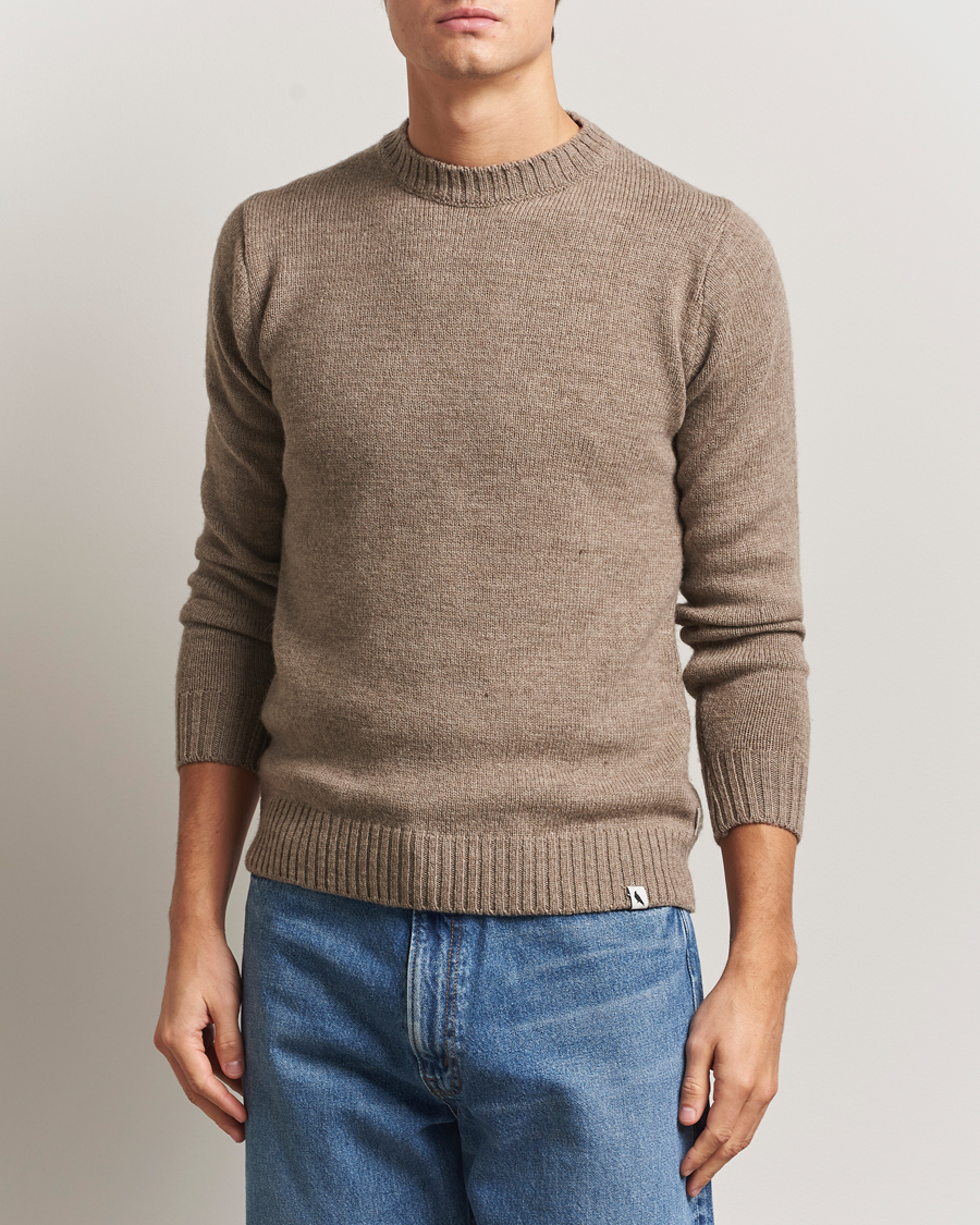 Herre | Trøjer | Peregrine | Maker's Stitch Merino Crew Light Brown