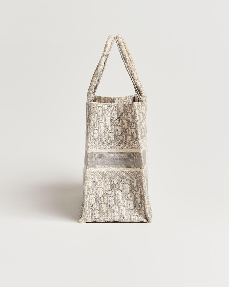 Herre | Gifts for Her | Dior Pre-Owned | Medium Dior Book Tote Light grey