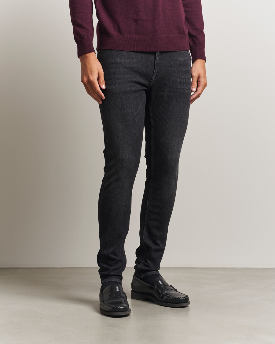 Herre | Bukser | Tiger of Sweden | Evolve Jeans Washed Black