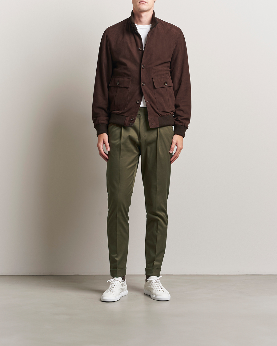 Herre | Bukser | Tiger of Sweden | Tenuta Pleated Cotton Trousers Deep Olive