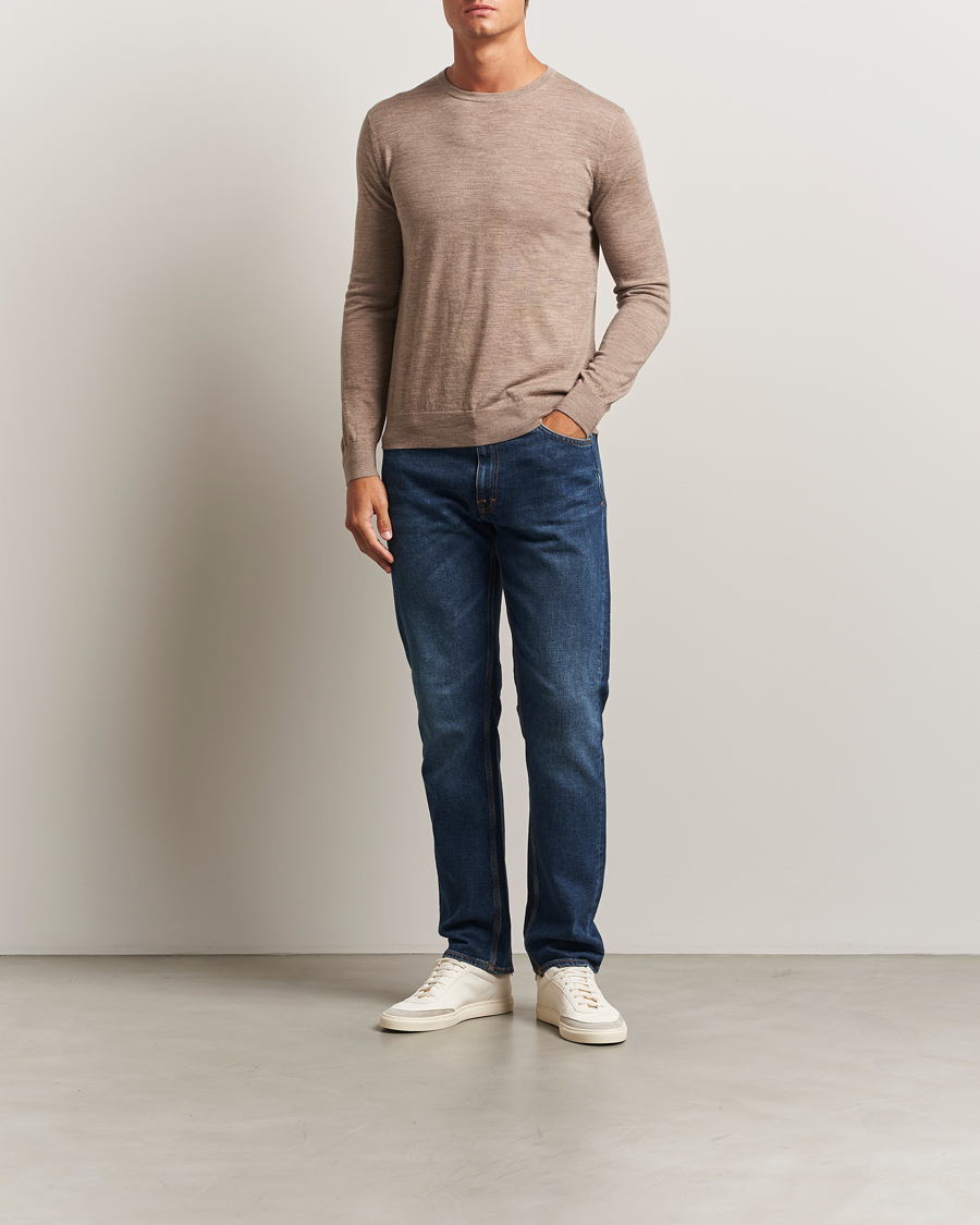Herre | Trøjer | Tiger of Sweden | Connor Extra Fine Merino Crew Neck Pullover Beige Melange