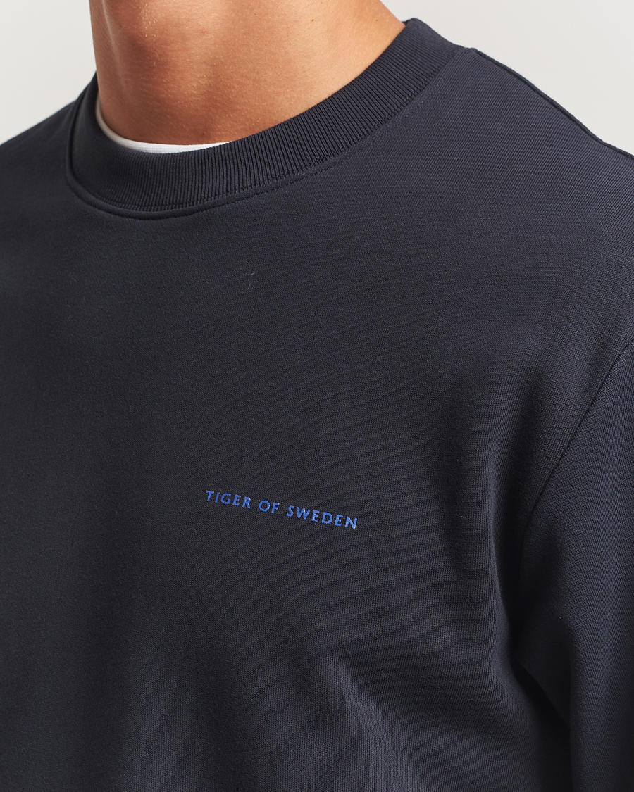 Herre | Trøjer | Tiger of Sweden | Emerson Crew Neck Sweatshirt Light Ink