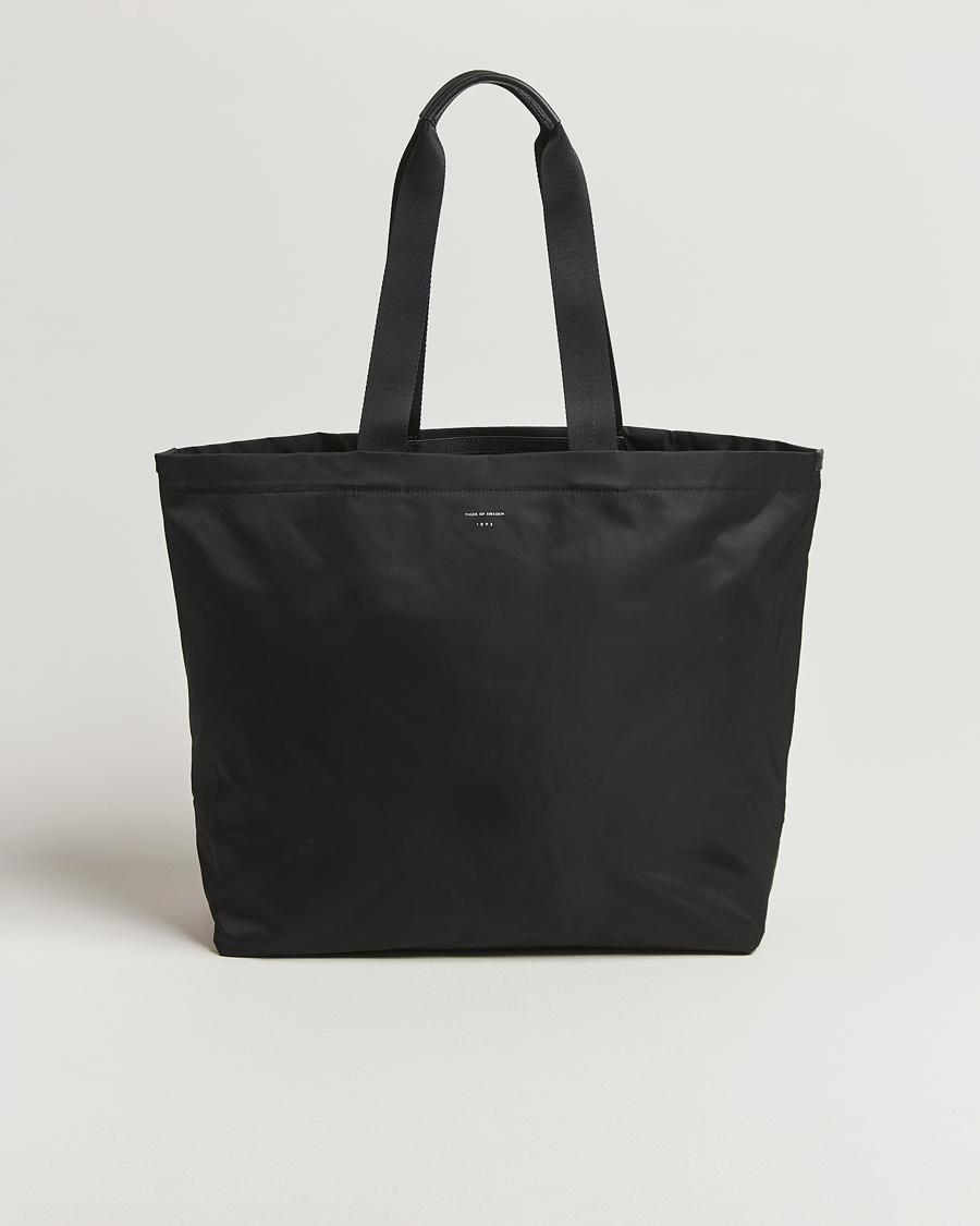Herre | Tasker | Tiger of Sweden | Pera Nylon Tote Bag Black