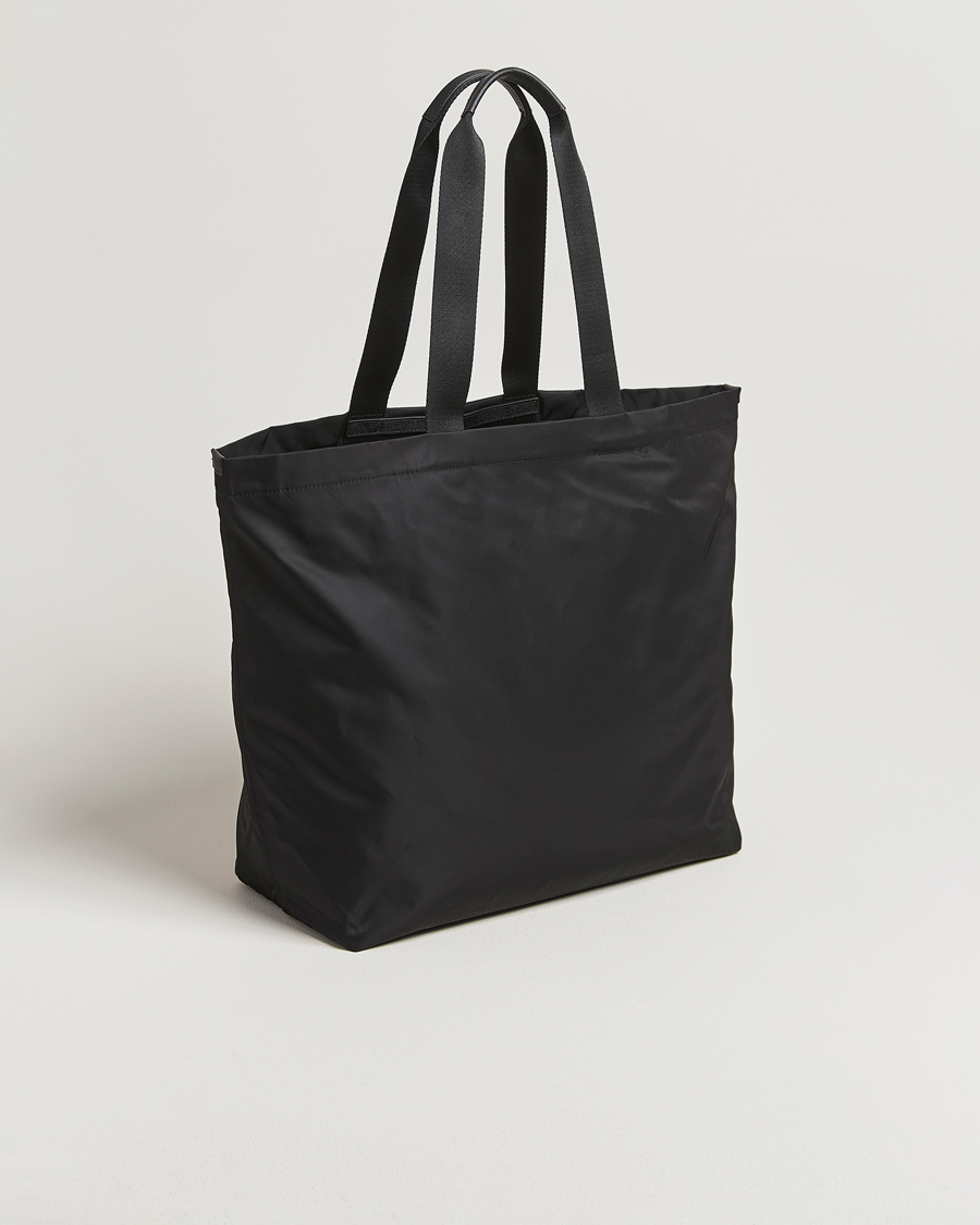 Herre | Tasker | Tiger of Sweden | Pera Nylon Tote Bag Black