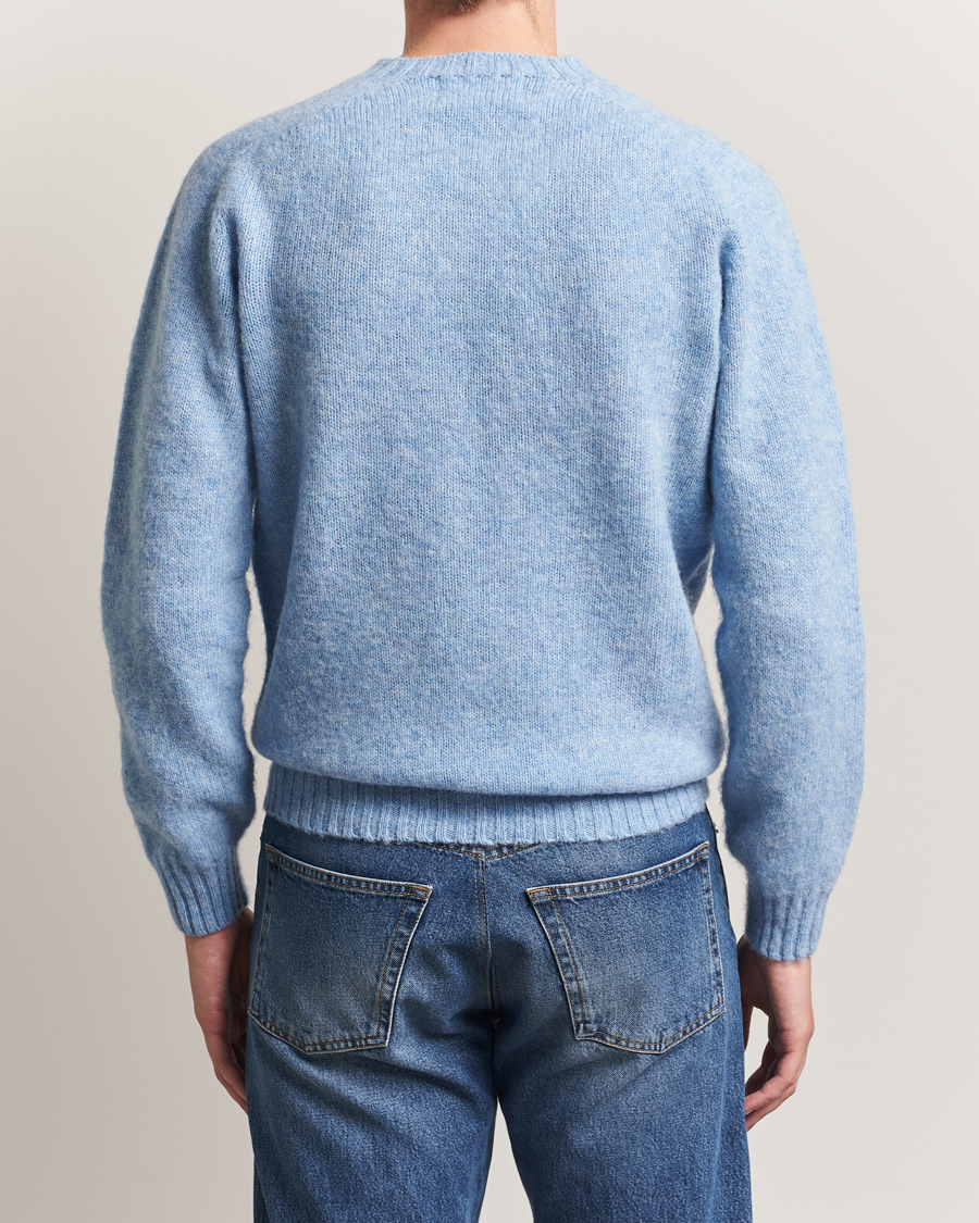 Herre | Trøjer | Harley Of Scotland | Brushed Supersoft Lambswool Crewneck Glacier