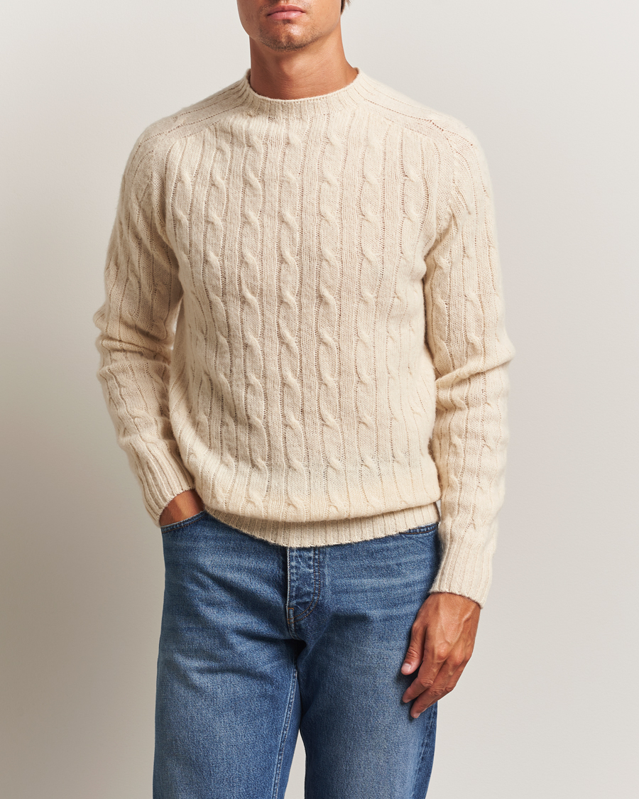 Herre | Trøjer | Harley Of Scotland | Brushed Supersoft Lambswool Cable Vanilla