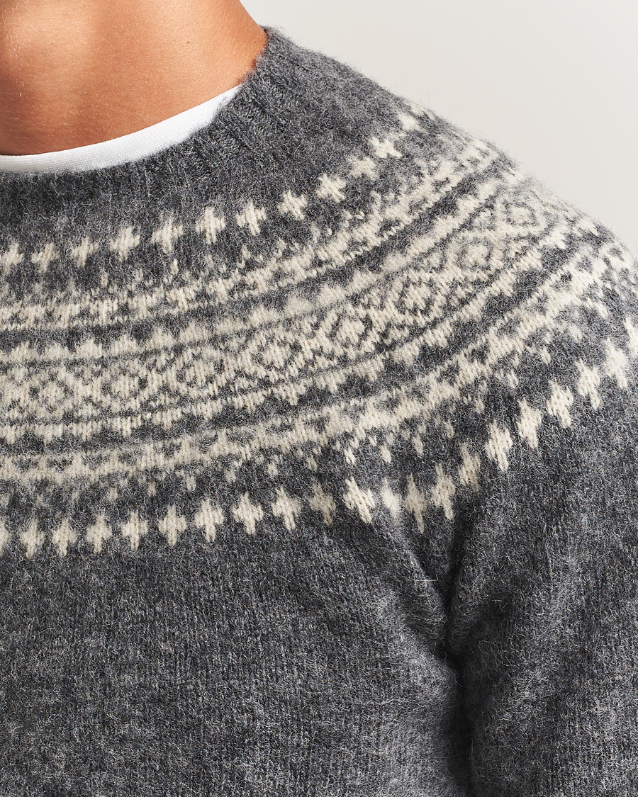 Herre | Trøjer | Harley Of Scotland | Brushed Supersoft Lambswool Yolk Fairisle Grey