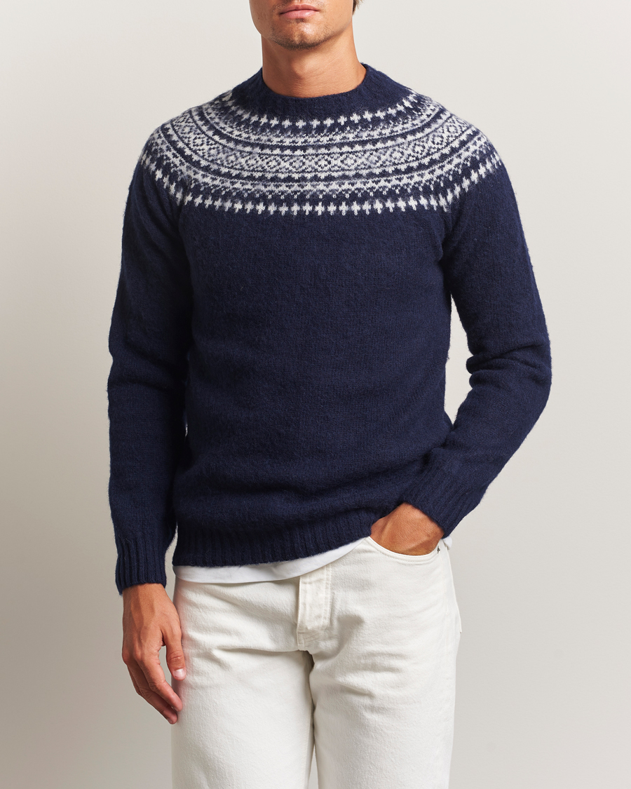 Herre | Trøjer | Harley Of Scotland | Brushed Supersoft Lambswool Yolk Fairisle Navy