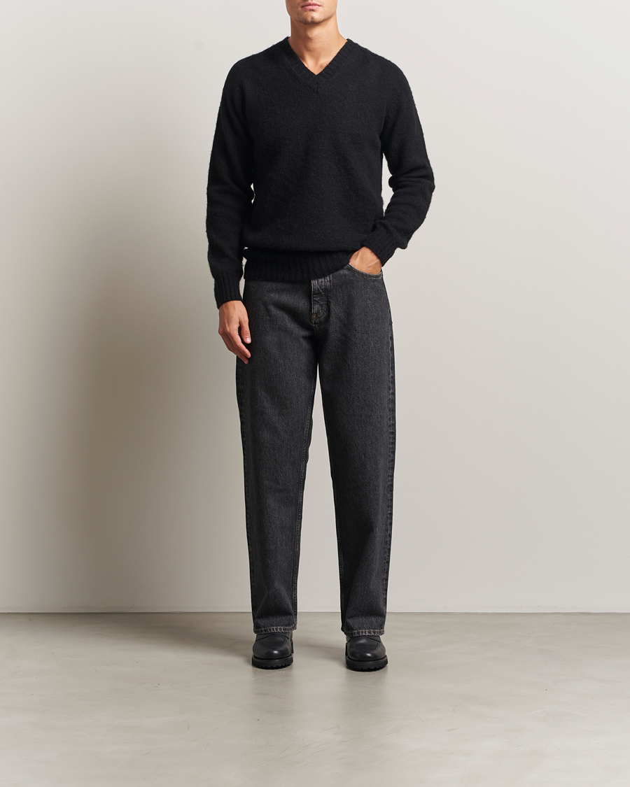 Herre | Trøjer | Harley Of Scotland for Care of Carl | Harley Of Scotland Brushed Supersoft Lambswool V-Neck Black