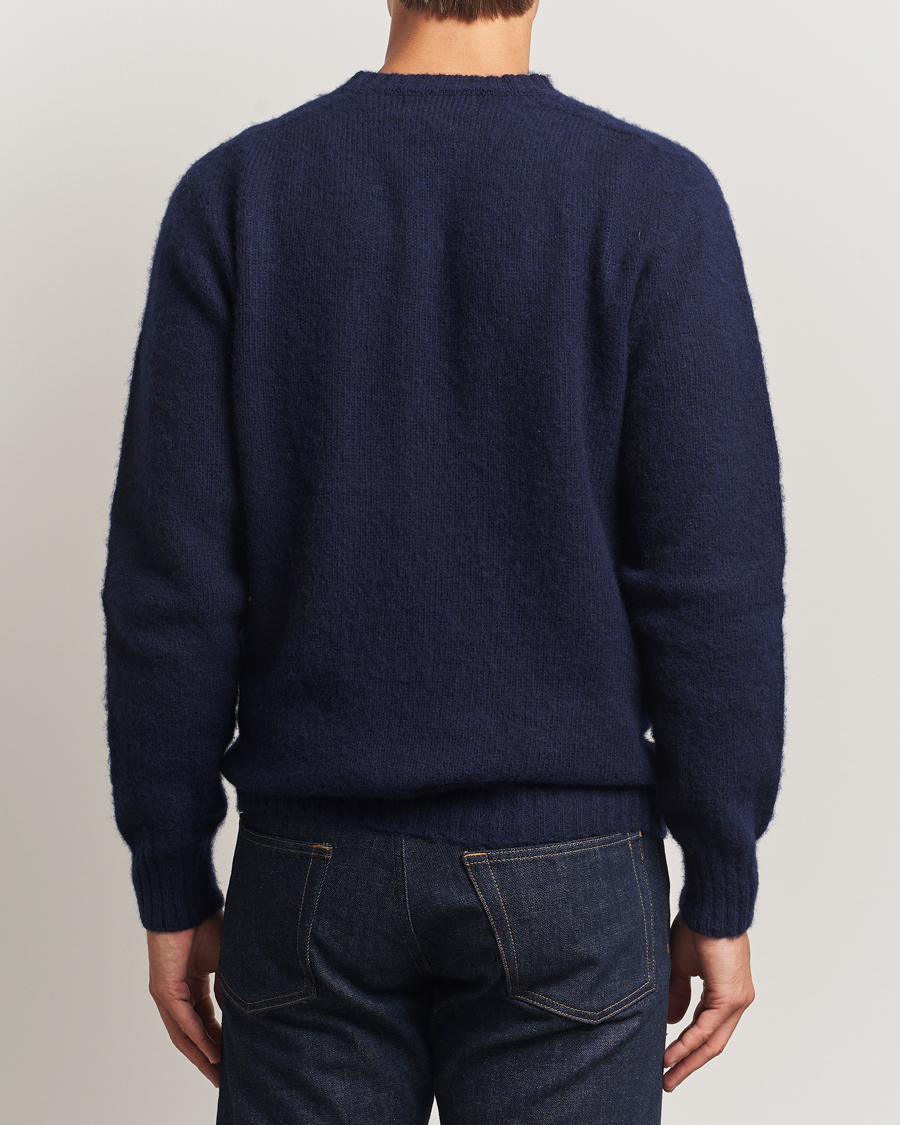 Herre | Trøjer | Harley Of Scotland for Care of Carl | Harley Of Scotland Brushed Supersoft Lambswool V-Neck Navy