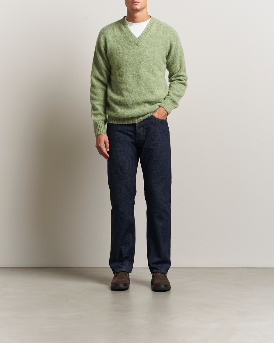 Herre | Trøjer | Harley Of Scotland | Brushed Supersoft Lambswool V-Neck Light Green