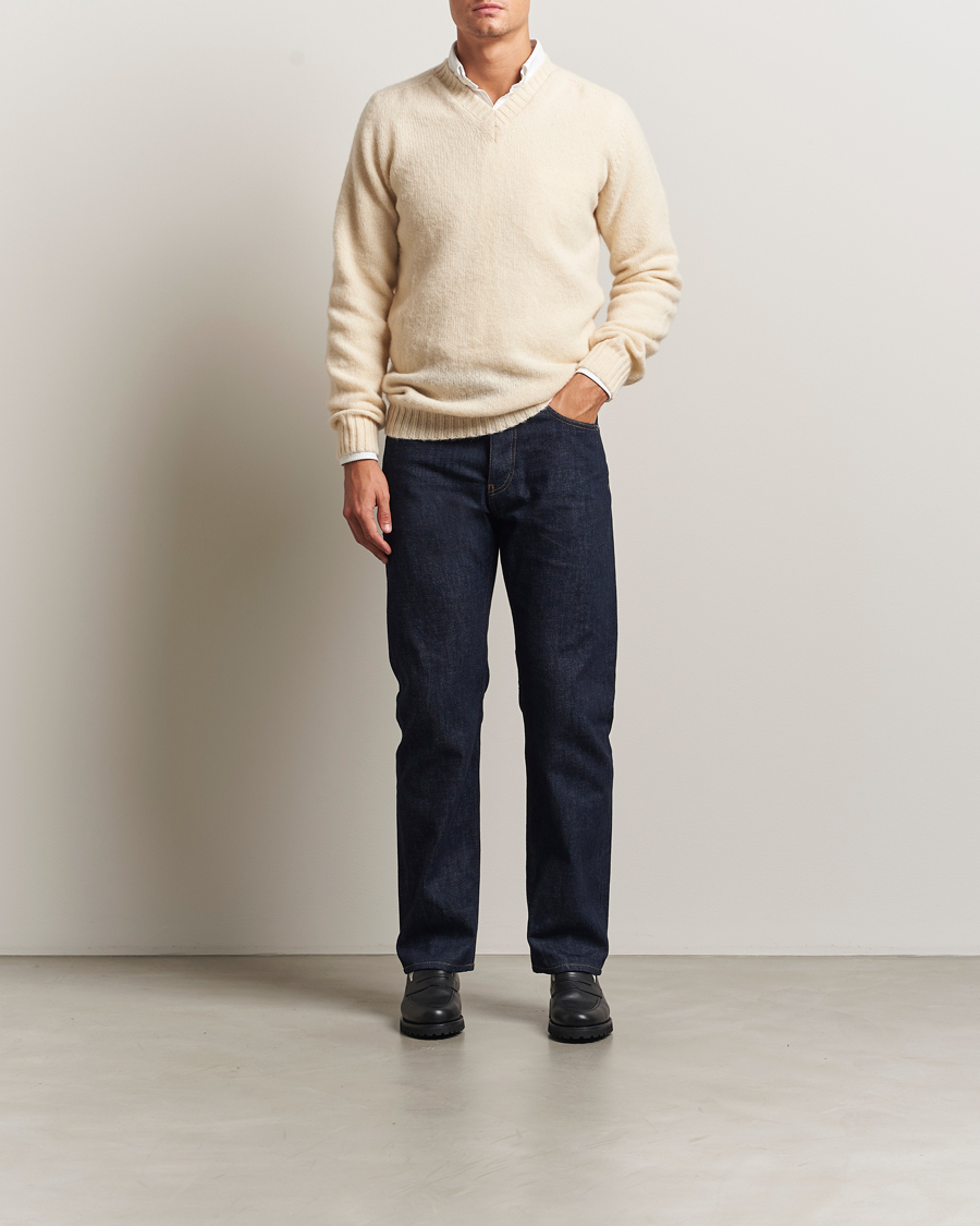 Herre | Trøjer | Harley Of Scotland for Care of Carl | Harley Of Scotland Brushed Supersoft Lambswool V-Neck Vanilla