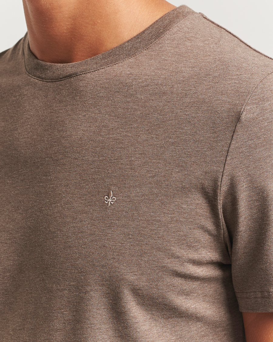 Herre | T-Shirts | Morris | James Crew Neck T-Shirt Brown