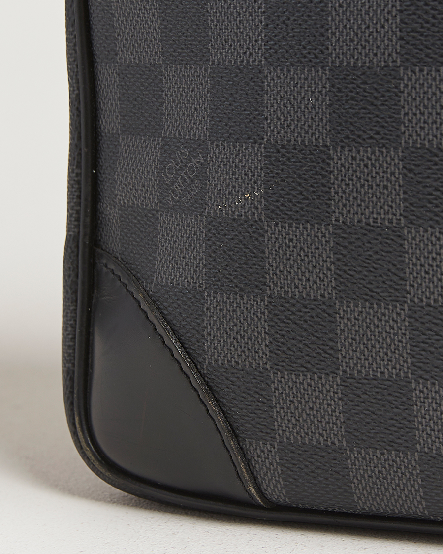 Herre | Pre-Owned & Vintage Bags | Louis Vuitton Pre-Owned | Porte Document Voyager Damier Graphite
