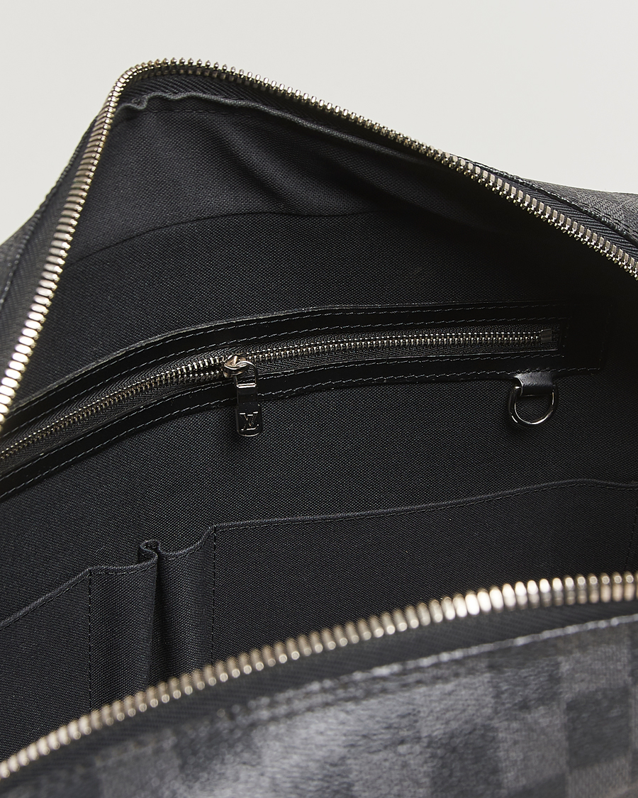 Herre | Pre-Owned & Vintage Bags | Louis Vuitton Pre-Owned | Porte Document Voyager Damier Graphite